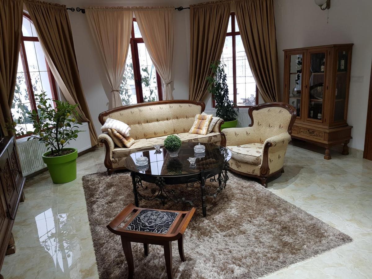 Knez Apartmani Senje Екстер'єр фото